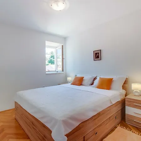 Bellus Mare Apartment Mali Losinj