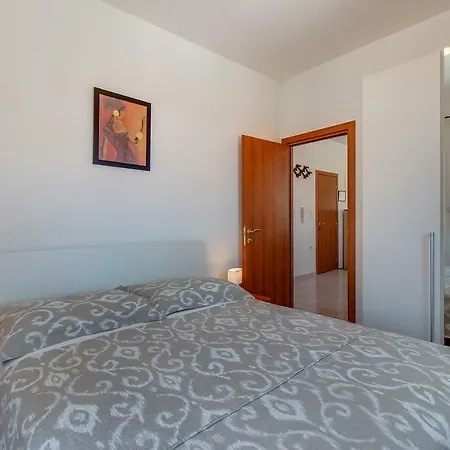 Bellus Mare Apartment