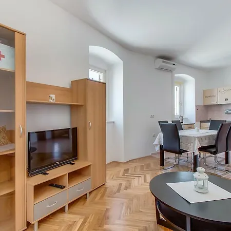 Bellus Mare * 木洛希尼